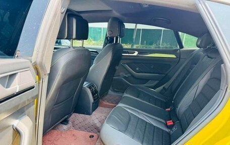 Volkswagen Passat CC, 2022 год, 2 360 000 рублей, 13 фотография