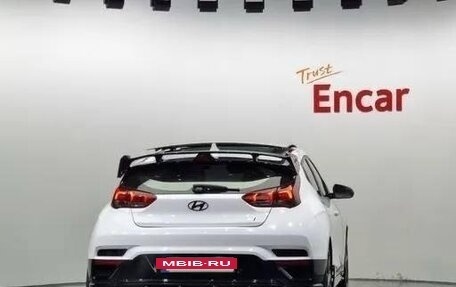 Hyundai Veloster II, 2022 год, 1 750 202 рублей, 4 фотография