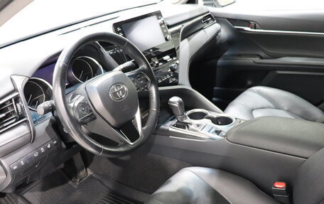 Toyota Camry, 2021 год, 3 360 000 рублей, 17 фотография
