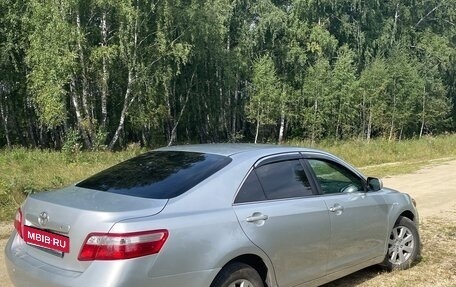 Toyota Camry, 2007 год, 1 300 000 рублей, 4 фотография