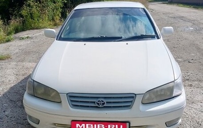 Toyota Camry, 2001 год, 530 000 рублей, 1 фотография