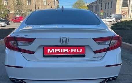Honda Accord IX рестайлинг, 2019 год, 2 200 000 рублей, 6 фотография
