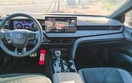 Toyota Camry, 2024 год, 3 520 000 рублей, 5 фотография