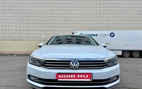 Volkswagen Passat B8 рестайлинг, 2016 год, 2 400 000 рублей, 3 фотография