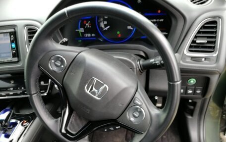 Honda Vezel, 2016 год, 1 700 000 рублей, 30 фотография