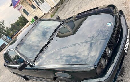 BMW 5 серия, 1993 год, 580 000 рублей, 3 фотография