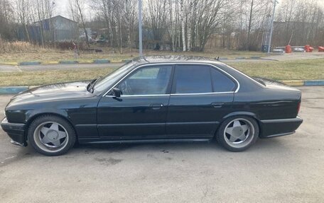 BMW 5 серия, 1993 год, 580 000 рублей, 8 фотография