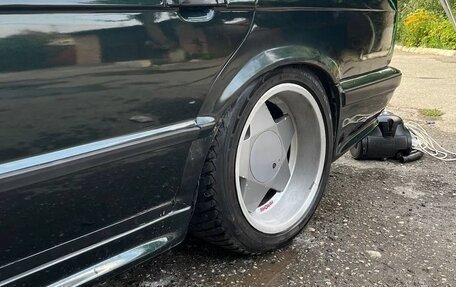 BMW 5 серия, 1993 год, 580 000 рублей, 12 фотография