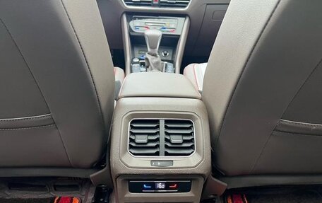 Volkswagen Tiguan II, 2021 год, 3 245 555 рублей, 10 фотография