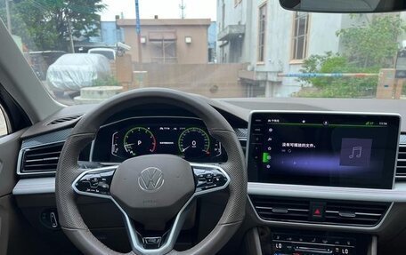 Volkswagen Tiguan II, 2021 год, 3 245 555 рублей, 13 фотография