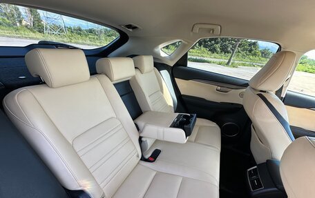 Lexus NX I, 2015 год, 2 576 000 рублей, 17 фотография