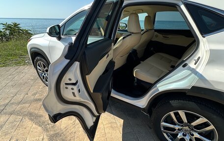Lexus NX I, 2015 год, 2 576 000 рублей, 23 фотография