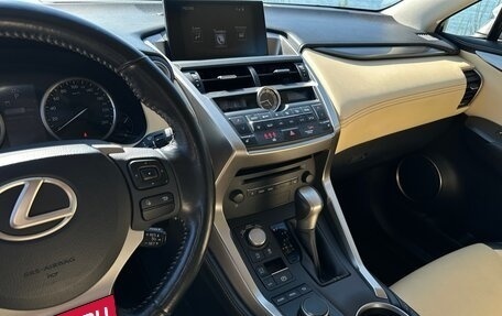 Lexus NX I, 2015 год, 2 576 000 рублей, 30 фотография
