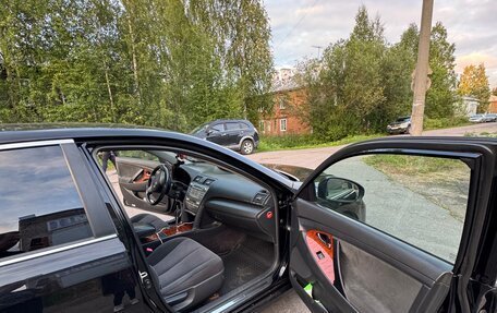Toyota Camry, 2011 год, 1 070 000 рублей, 11 фотография