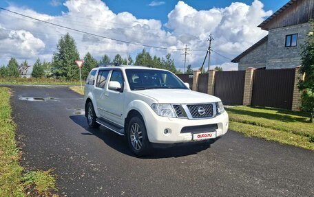 Nissan Pathfinder, 2011 год, 1 290 000 рублей, 2 фотография