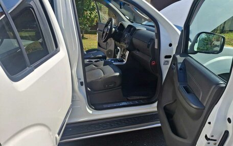 Nissan Pathfinder, 2011 год, 1 290 000 рублей, 34 фотография