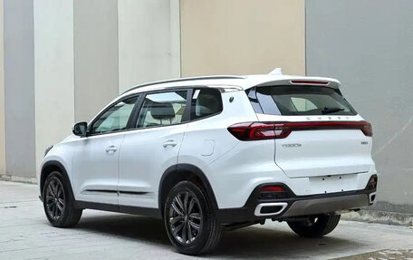 Chery Tiggo 8 I, 2025 год, 1 850 000 рублей, 9 фотография