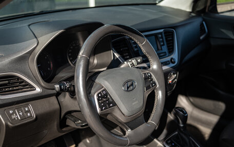 Hyundai Solaris II рестайлинг, 2018 год, 1 320 000 рублей, 10 фотография
