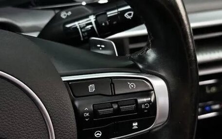 KIA K5, 2022 год, 1 700 000 рублей, 14 фотография