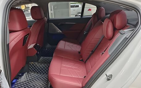 BMW 5 серия, 2025 год, 5 999 572 рублей, 13 фотография