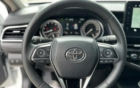 Toyota Camry, 2021 год, 1 930 000 рублей, 11 фотография