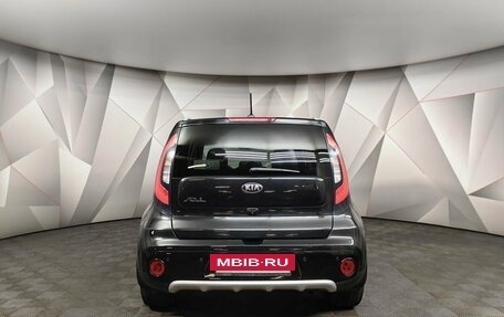 KIA Soul II рестайлинг, 2017 год, 1 379 000 рублей, 8 фотография
