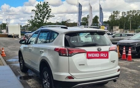 Toyota RAV4, 2018 год, 2 150 000 рублей, 9 фотография