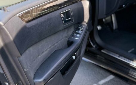 Mercedes-Benz E-Класс, 2013 год, 1 995 000 рублей, 25 фотография