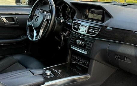Mercedes-Benz E-Класс, 2013 год, 1 995 000 рублей, 27 фотография