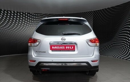 Nissan Pathfinder, 2015 год, 1 819 000 рублей, 8 фотография