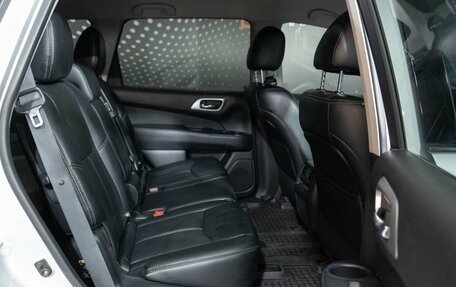 Nissan Pathfinder, 2015 год, 1 819 000 рублей, 12 фотография