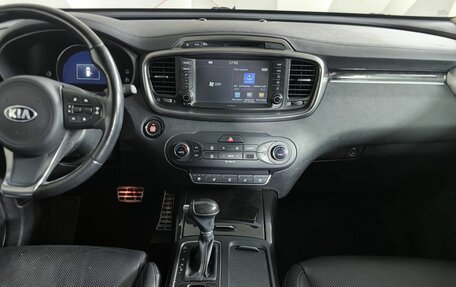 KIA Sorento III Prime рестайлинг, 2017 год, 2 495 000 рублей, 15 фотография
