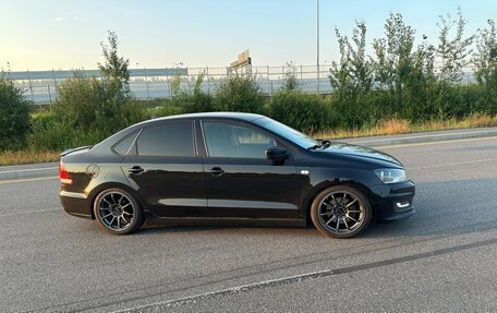 Volkswagen Polo VI (EU Market), 2018 год, 900 000 рублей, 5 фотография