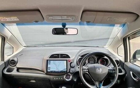 Honda Fit Shuttle I рестайлинг, 2015 год, 1 050 000 рублей, 12 фотография