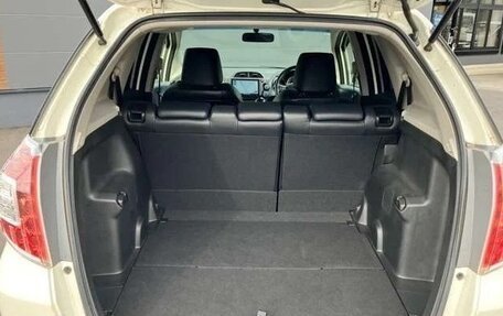 Honda Fit Shuttle I рестайлинг, 2015 год, 1 050 000 рублей, 17 фотография