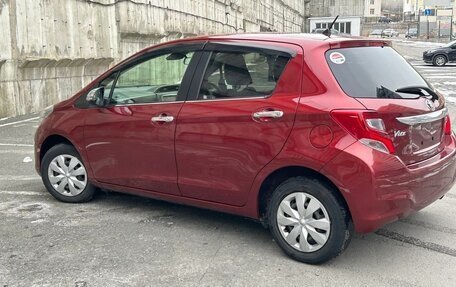 Toyota Vitz, 2015 год, 950 000 рублей, 8 фотография