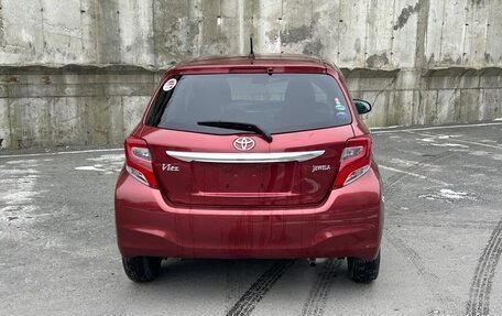 Toyota Vitz, 2015 год, 950 000 рублей, 6 фотография