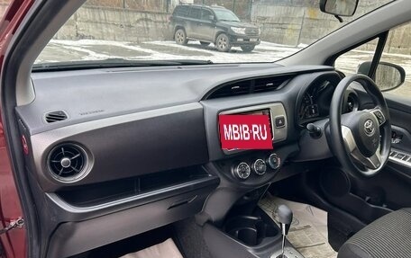 Toyota Vitz, 2015 год, 950 000 рублей, 13 фотография