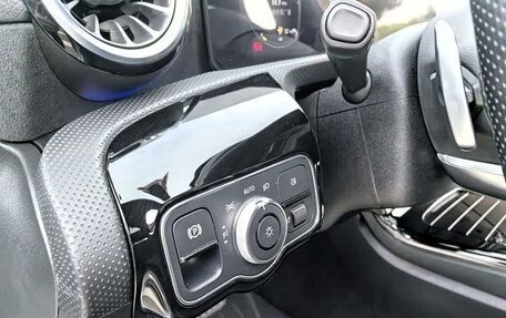 Mercedes-Benz CLA, 2022 год, 2 849 000 рублей, 10 фотография