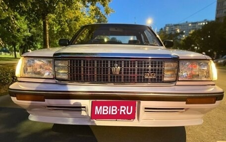 Toyota Crown, 1989 год, 1 700 000 рублей, 5 фотография