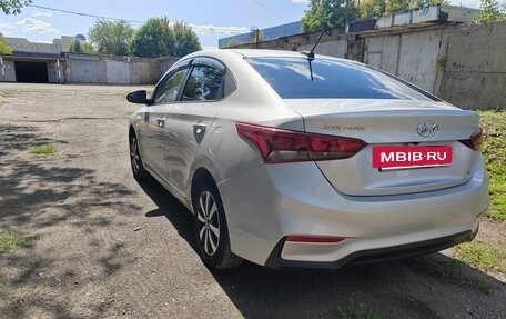 Hyundai Solaris II рестайлинг, 2019 год, 1 650 000 рублей, 4 фотография