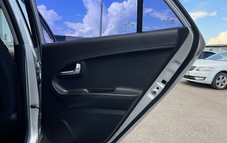 KIA Picanto II, 2011 год, 897 000 рублей, 19 фотография