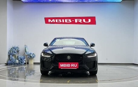Jaguar XE I рестайлинг, 2024 год, 3 940 000 рублей, 15 фотография