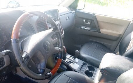 Mitsubishi Pajero III рестайлинг, 2006 год, 1 100 000 рублей, 1 фотография