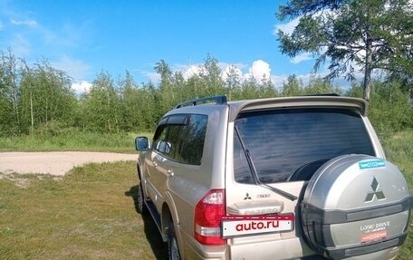 Mitsubishi Pajero III рестайлинг, 2006 год, 1 100 000 рублей, 13 фотография