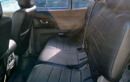 Mitsubishi Pajero III рестайлинг, 2006 год, 1 100 000 рублей, 16 фотография