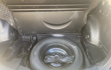 Toyota RAV4, 2019 год, 2 350 000 рублей, 11 фотография