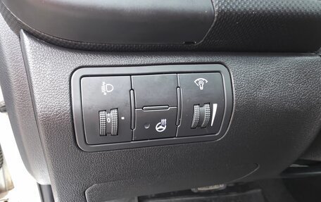 Hyundai Solaris II рестайлинг, 2015 год, 1 149 000 рублей, 15 фотография