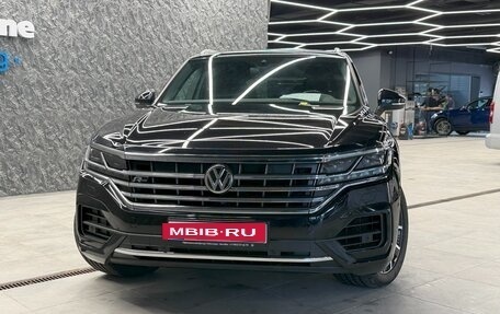 Volkswagen Touareg III, 2019 год, 4 500 000 рублей, 1 фотография