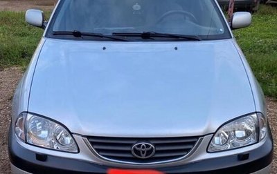 Toyota Avensis III рестайлинг, 2001 год, 550 000 рублей, 1 фотография